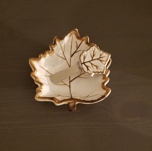 Rustic Harvest Maple Leaf Bowl with Spreader